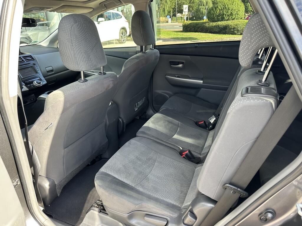 Toyota Prius Wagon 1.8 Aspiration | Panoramadak | HUD | 7-persoons! - Image 26