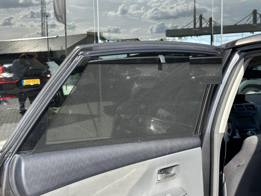 Toyota Prius Wagon 1.8 Aspiration | Panoramadak | HUD | 7-persoons! - Image 30