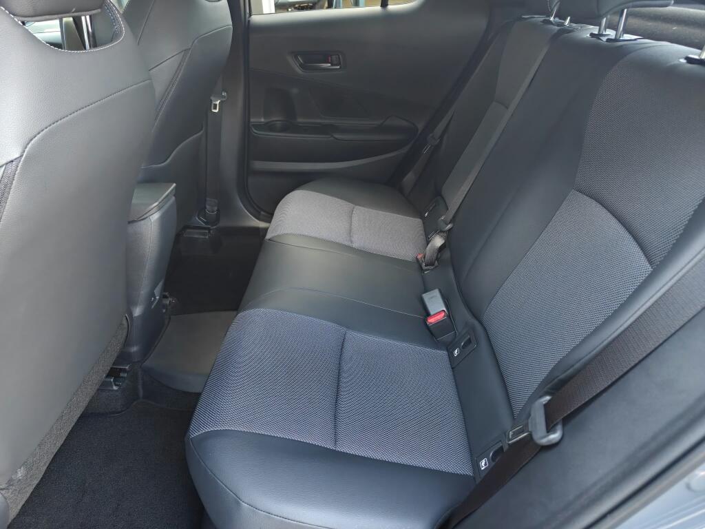Toyota C-HR 2.0 PHEV 220 Executive | JBL | Sensoren v/a | El. Achterklep - Image 27