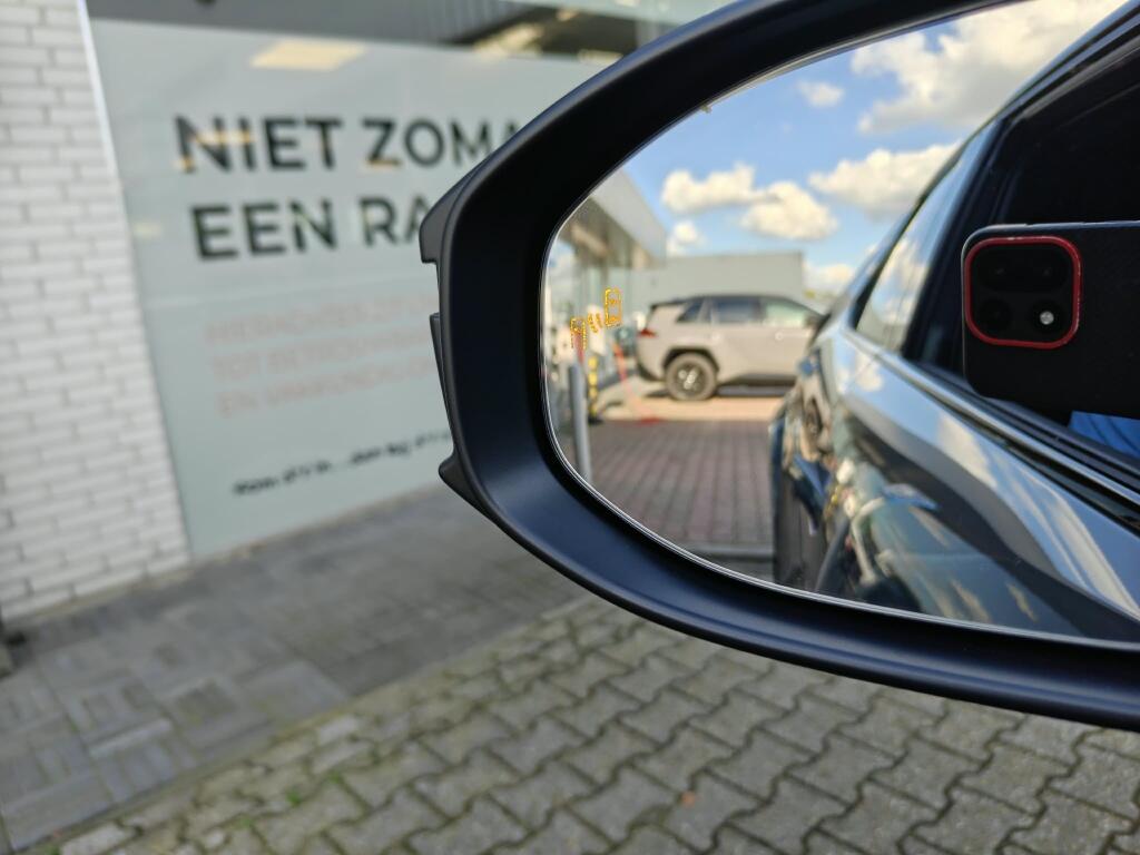 Toyota C-HR 2.0 PHEV 220 Executive | JBL | Sensoren v/a | El. Achterklep - Image 28