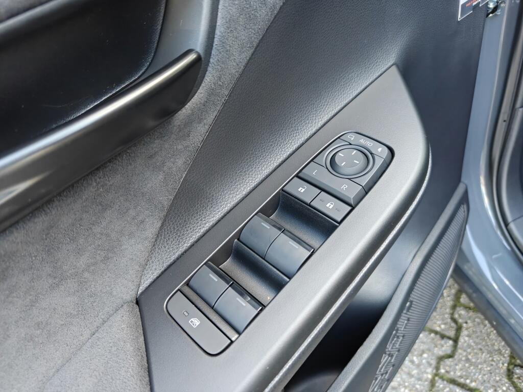 Toyota C-HR 2.0 PHEV 220 Executive | JBL | Sensoren v/a | El. Achterklep - Image 8