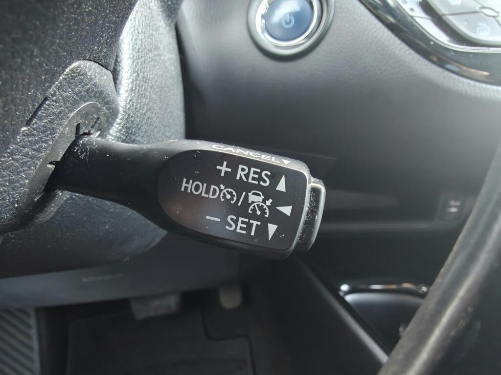 Toyota C-HR 1.8 Hybrid Executive - Image 18