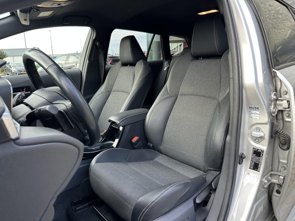 Toyota Corolla Touring Sports 2.0 Hybrid Style | Trekhaak | HUD | Stuur- en stoelverwarming - Image 23