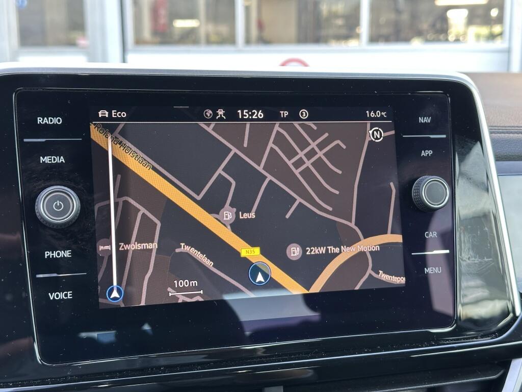 Volkswagen T-Roc Cabrio 1.5 TSI R-Line automaat | 150PK | Virtual Cockpit | Trekhaak - Image 19