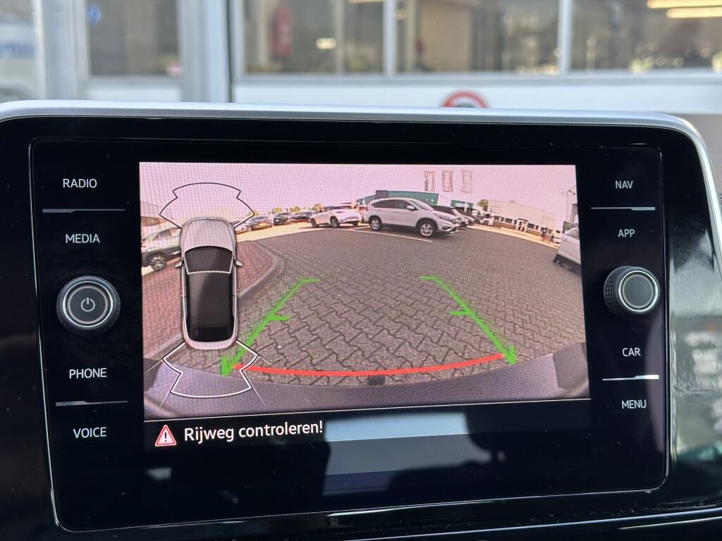 Volkswagen T-Roc Cabrio 1.5 TSI R-Line automaat | 150PK | Virtual Cockpit | Trekhaak - Image 20