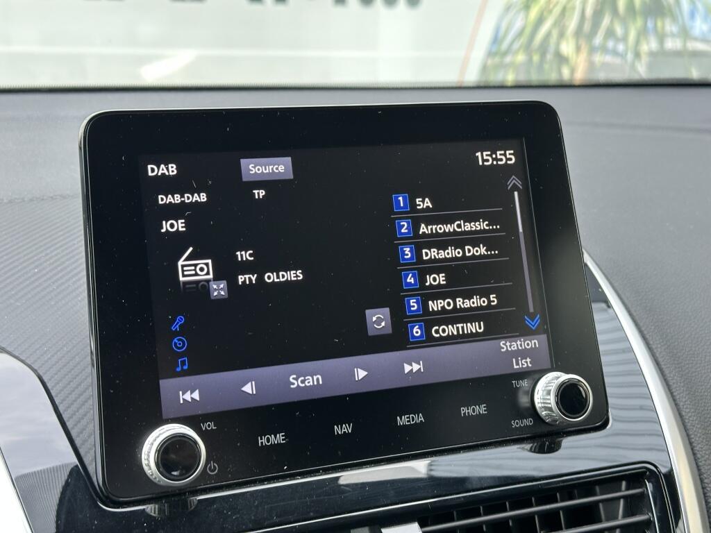 Mitsubishi Eclipse Cross 2.4 PHEV First Edition | Trekhaak | HUD | Stoelverwarming - Image 15