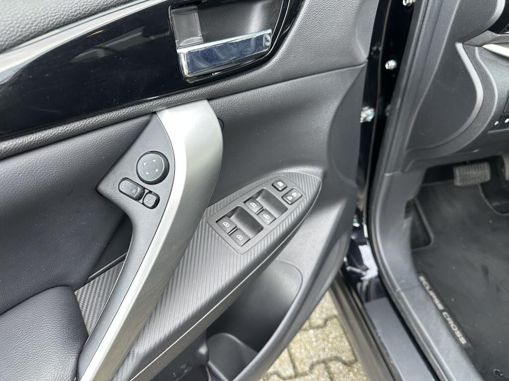 Mitsubishi Eclipse Cross 2.4 PHEV First Edition | Trekhaak | HUD | Stoelverwarming - Image 23