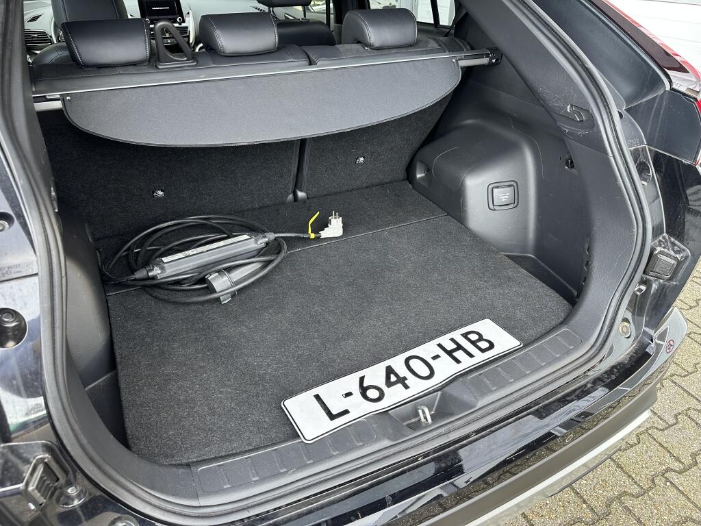 Mitsubishi Eclipse Cross 2.4 PHEV First Edition | Trekhaak | HUD | Stoelverwarming - Image 30