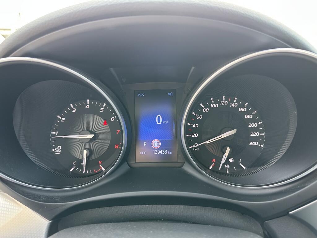 Toyota Avensis Touring Sports 1.8 VVT-i Premium | Trekhaak | Automaat | Stoelverwarming - Image 11