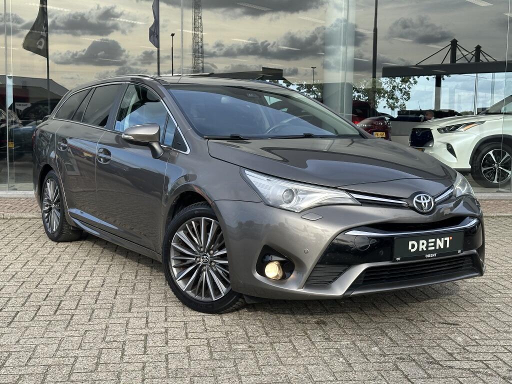 Toyota Avensis Touring Sports 1.8 VVT-i Premium | Trekhaak | Automaat | Stoelverwarming - Image 7