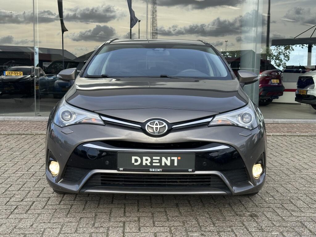 Toyota Avensis Touring Sports 1.8 VVT-i Premium | Trekhaak | Automaat | Stoelverwarming - Image 8