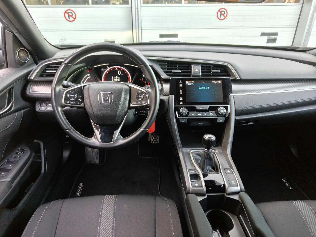 Honda Civic 1.5 i-VTEC Sport - Image 10