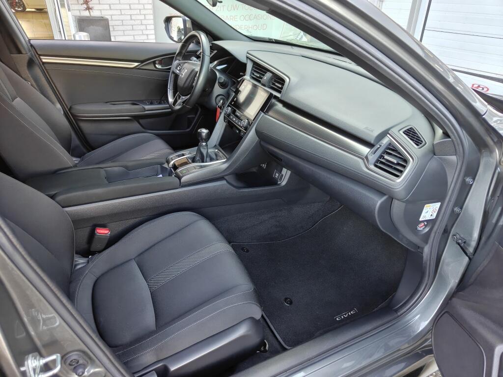 Honda Civic 1.5 i-VTEC Sport - Image 23