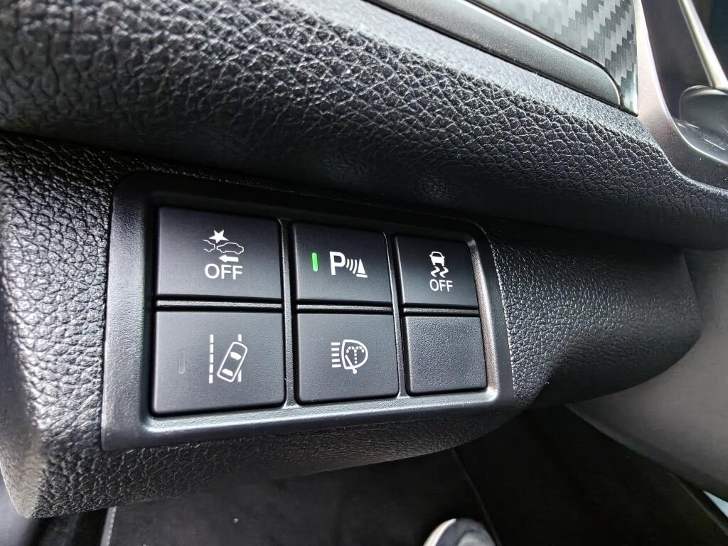 Honda Civic 1.5 i-VTEC Sport - Image 24