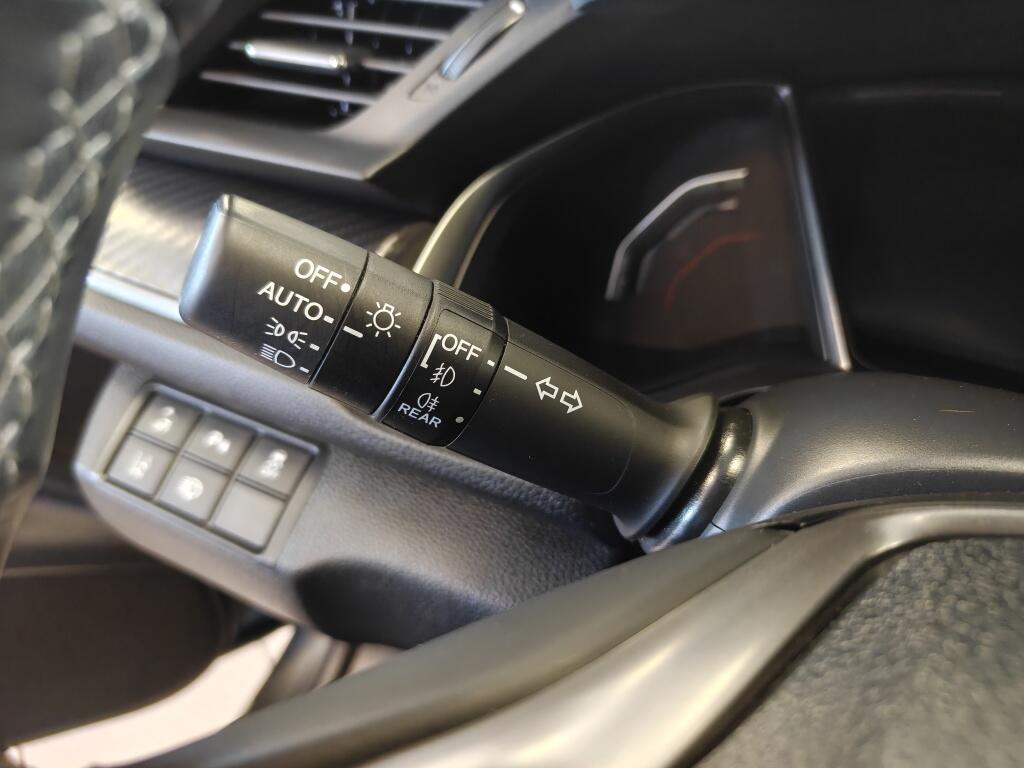 Honda Civic 1.5 i-VTEC Sport - Image 30
