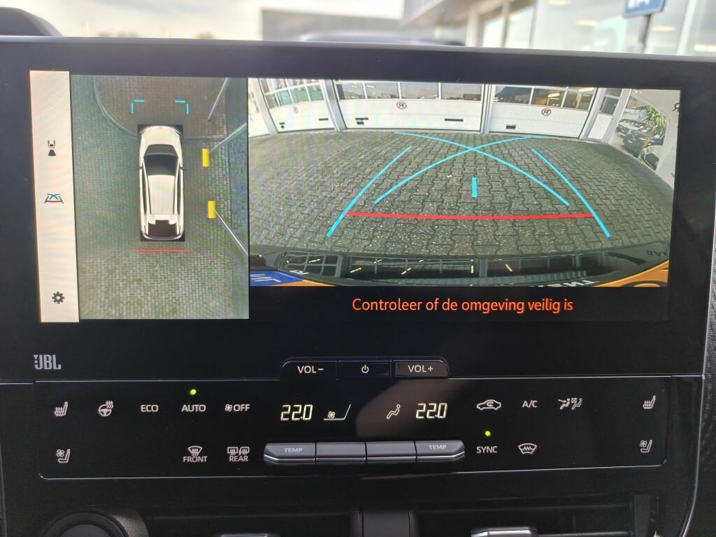 Toyota bZ4X Premium 71 kWh | SOH 98.7% | NL Auto | 3 Fase | 360 camera | Full Options | Stoelventilatie - Image 12