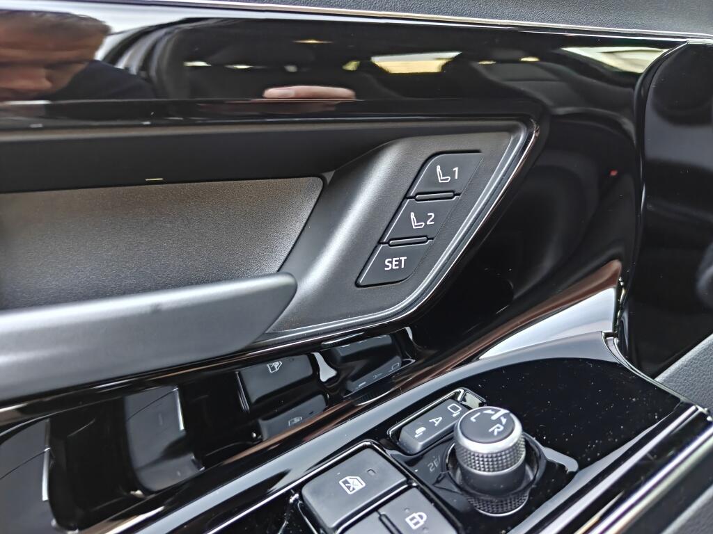 Toyota bZ4X Premium 71 kWh | SOH 98.7% | NL Auto | 3 Fase | 360 camera | Full Options | Stoelventilatie - Image 18