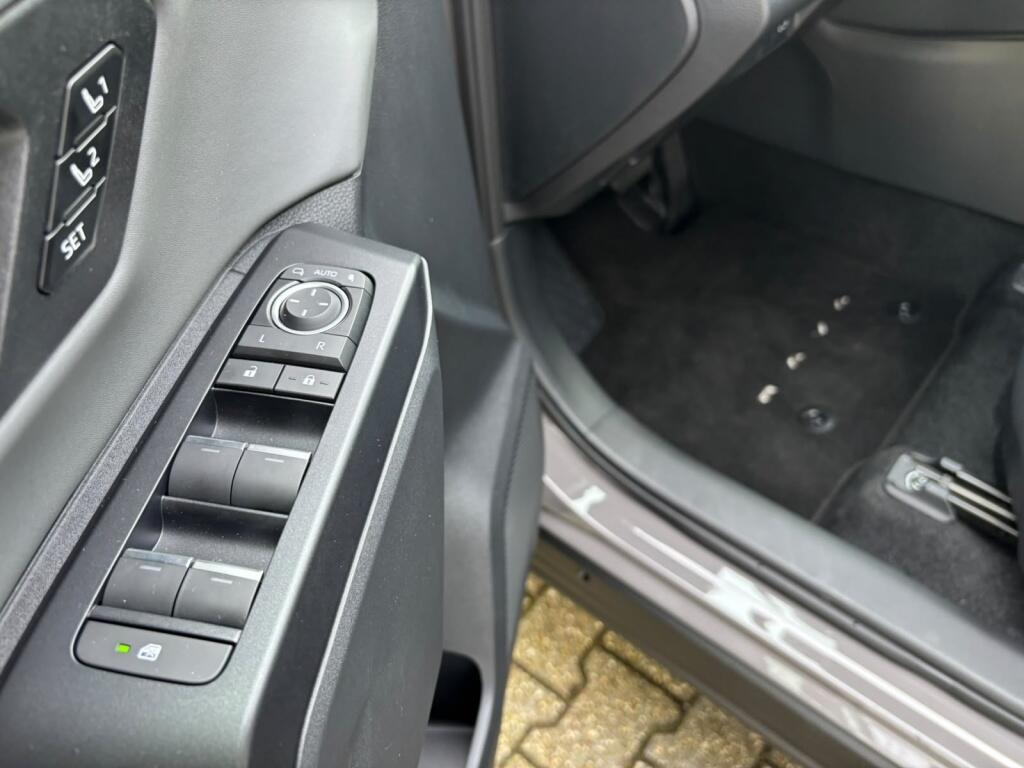 Toyota RAV4 2.5 HEV 200 AWD-i First Edition | NIEUW TYPE! | 2000KG trekgewicht - Image 29