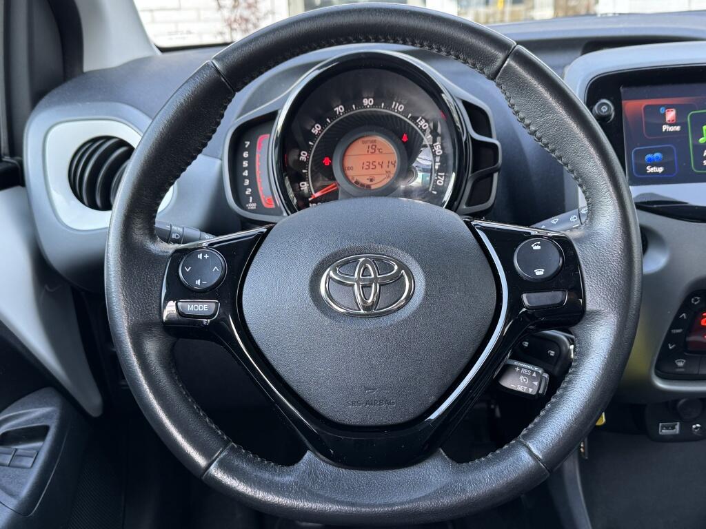 Toyota Aygo 1.0 VVT-i x-joy | Apple Carplay/Android Auto | Clima | LM - Image 16