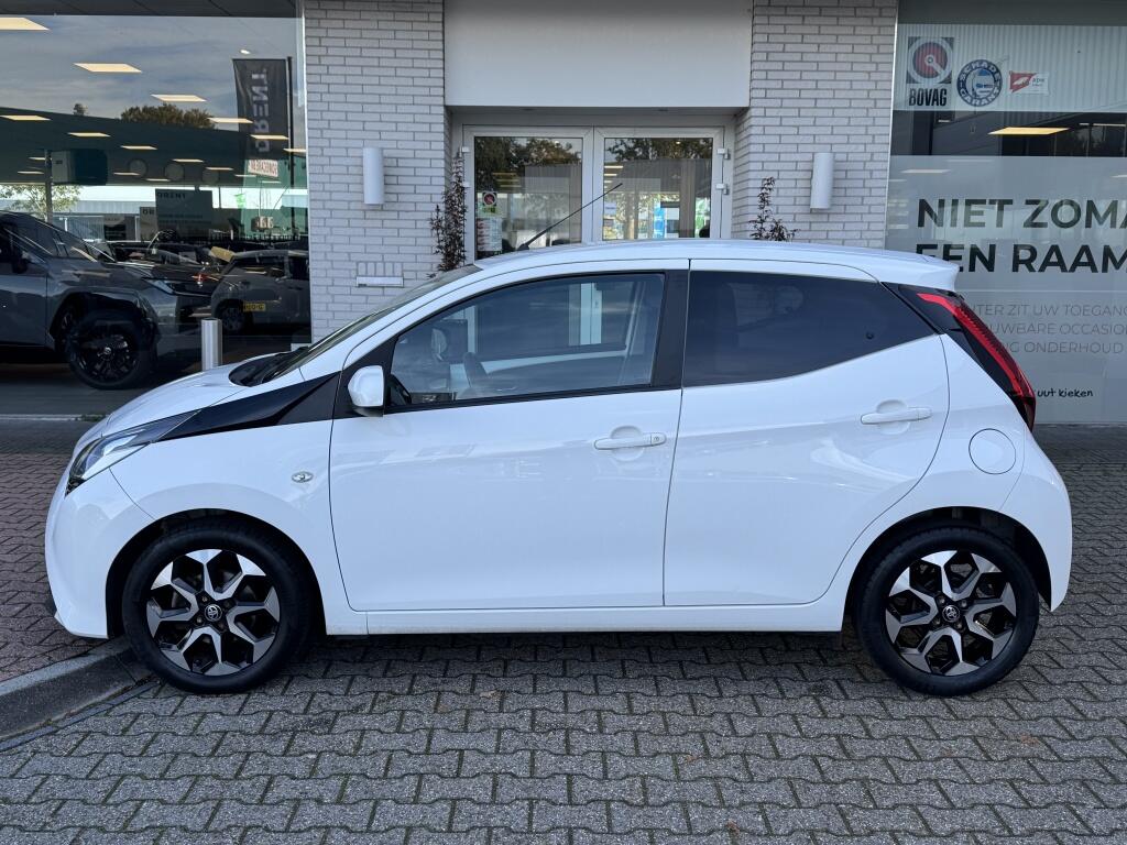 Toyota Aygo 1.0 VVT-i x-joy | Apple Carplay/Android Auto | Clima | LM - Image 2