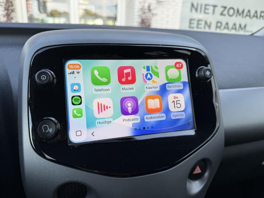 Toyota Aygo 1.0 VVT-i x-joy | Apple Carplay/Android Auto | Clima | LM - Image 23