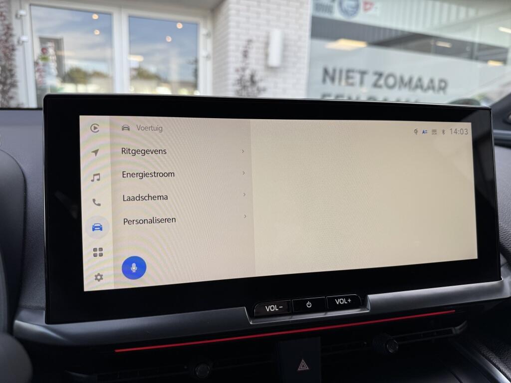 Toyota C-HR 2.0 PHEV 220 GR Sport Bi-Tone | Memory Seat | JBL | Stuurwielverw. | 19 Inch| Elektrische achterklep - Image 28