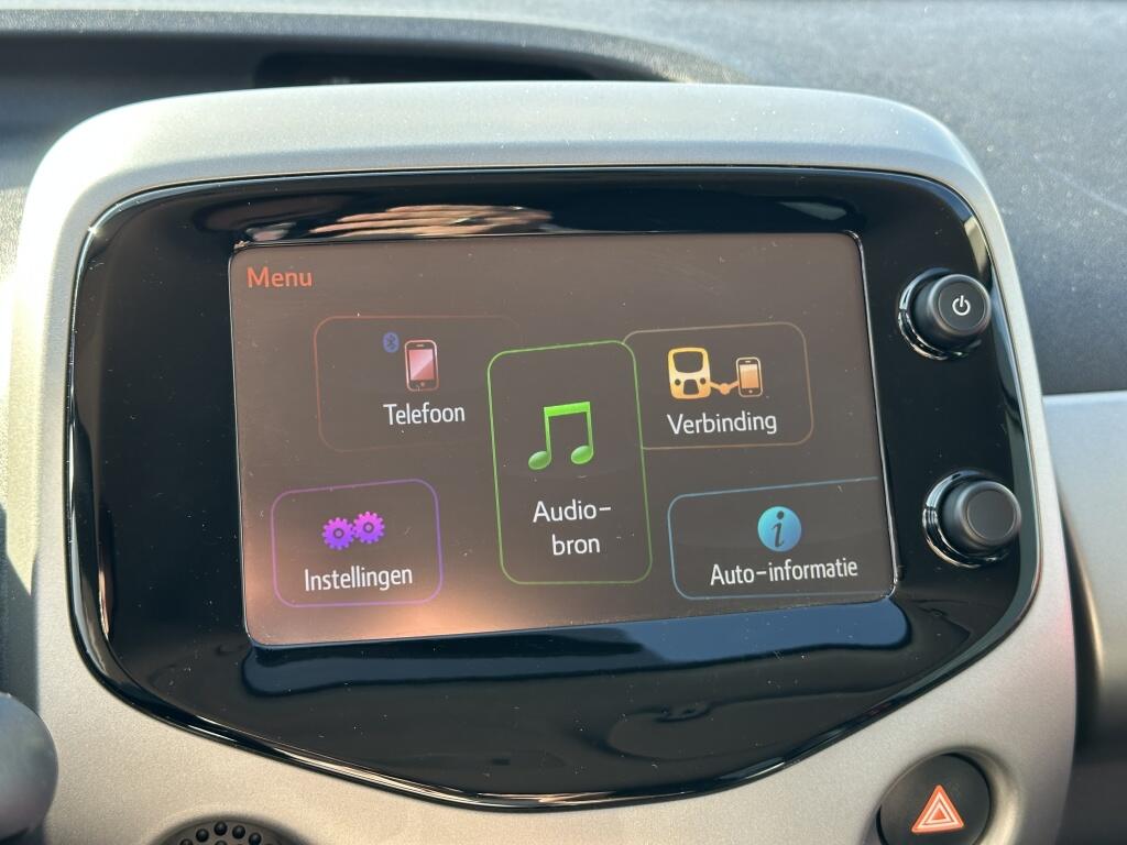 Toyota Aygo 1.0 VVT-i x-play | Airco | Camera | Lichtmetaal - Image 15