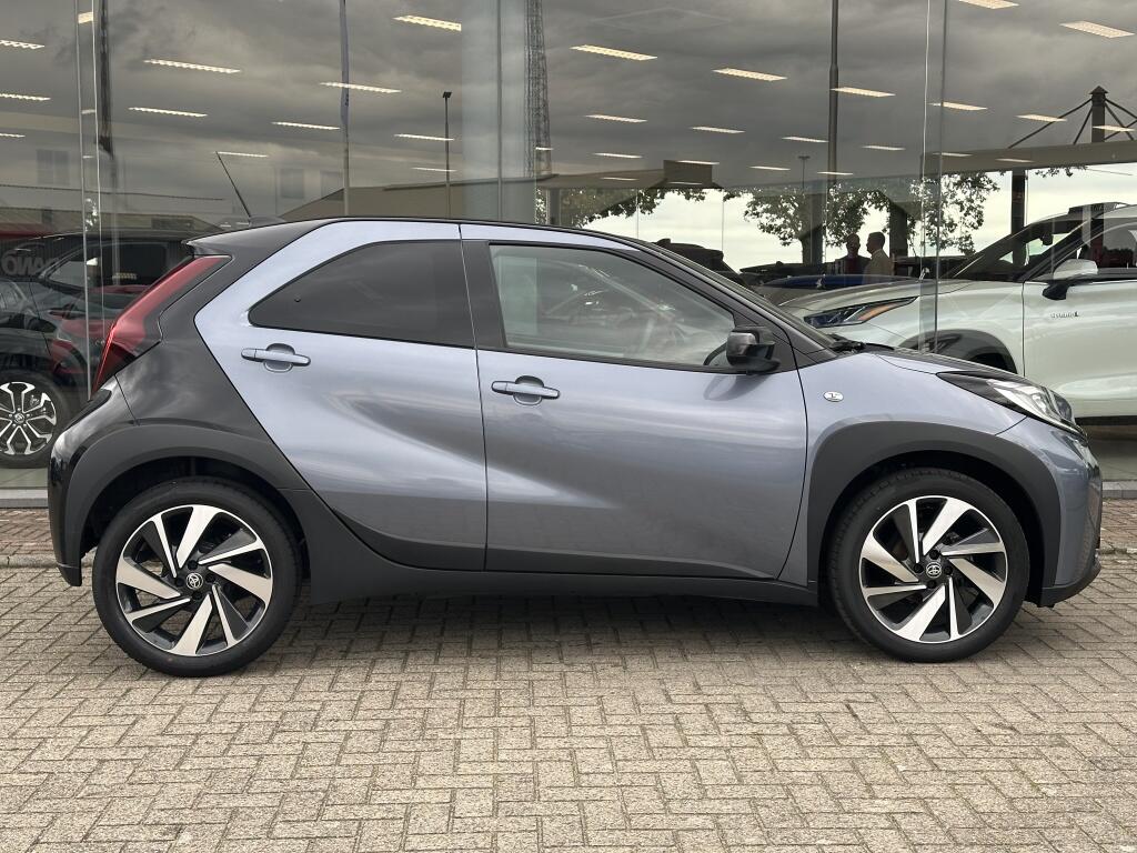 Toyota Aygo X 1.0 VVT-i MT Envy | PDC | NL Auto | CarPlay - Image 6