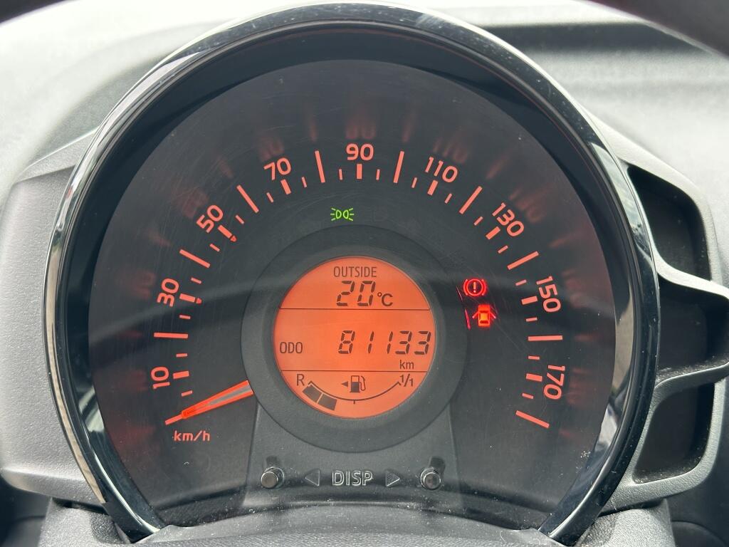 Toyota Aygo 1.0 VVT-i x-fun | Airco | Bluetooth - Image 11