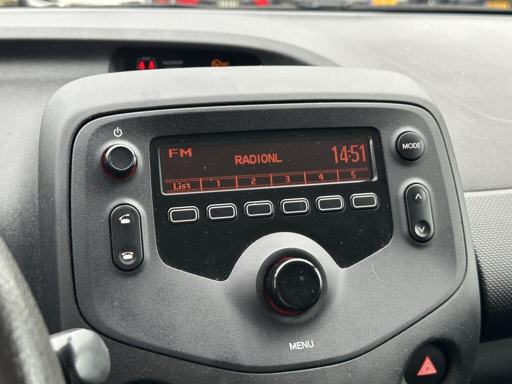 Toyota Aygo 1.0 VVT-i x-fun | Airco | Bluetooth - Image 14