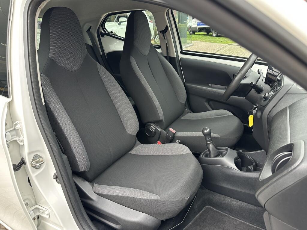 Toyota Aygo 1.0 VVT-i x-fun | Airco | Bluetooth - Image 21