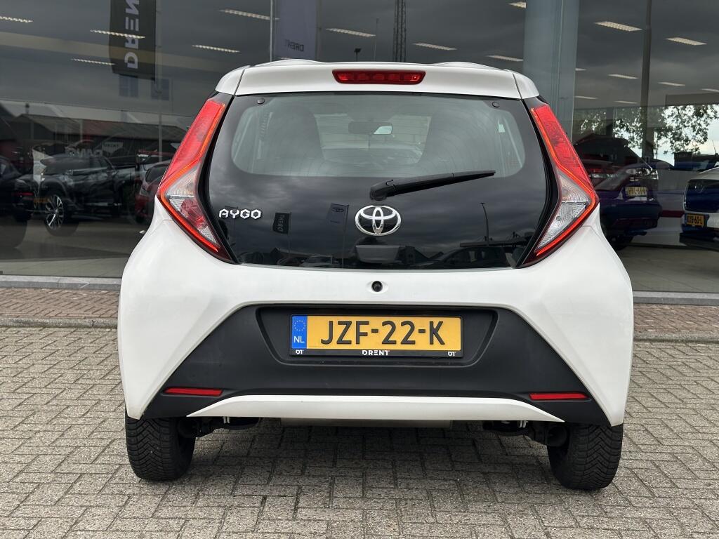 Toyota Aygo 1.0 VVT-i x-fun | Airco | Bluetooth - Image 4