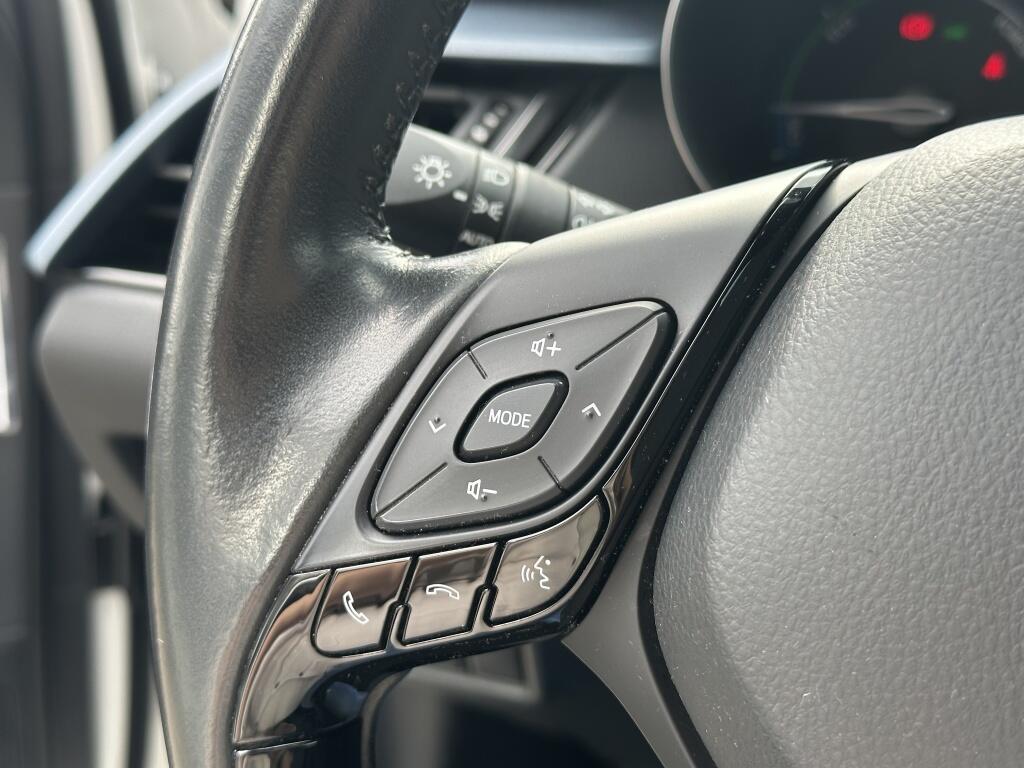 Toyota C-HR 1.8 Hybrid Style | Trekhaak | JBL | Blind Spot - Image 12