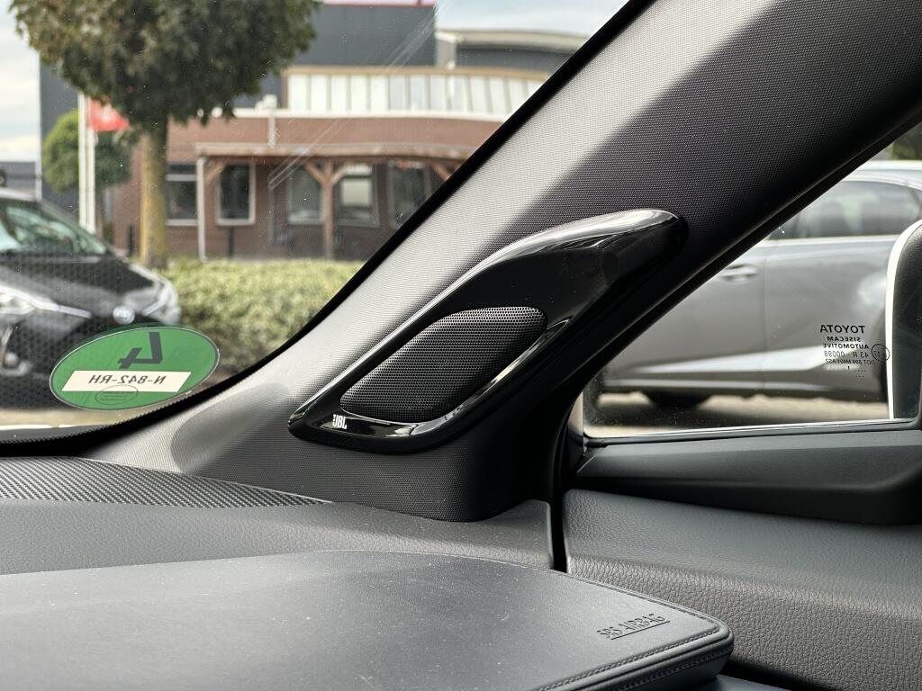 Toyota C-HR 1.8 Hybrid Style | Trekhaak | JBL | Blind Spot - Image 15