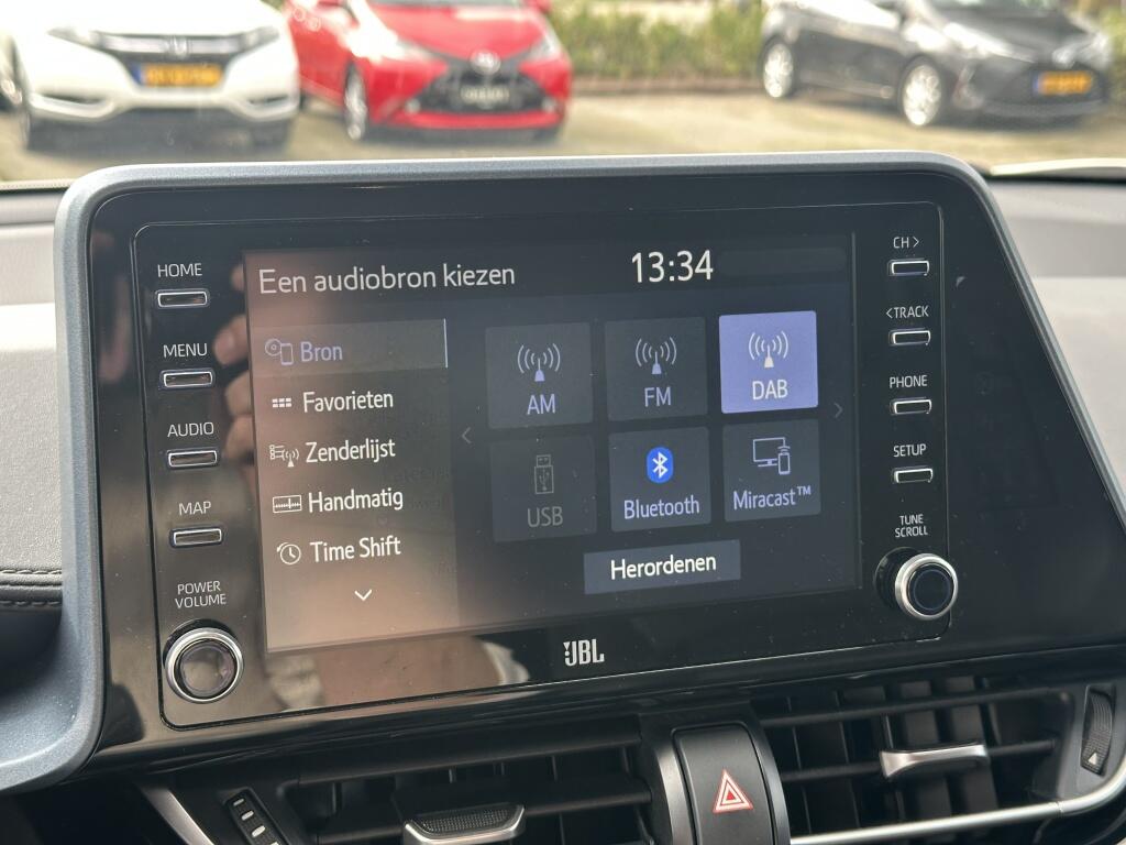 Toyota C-HR 1.8 Hybrid Style | Trekhaak | JBL | Blind Spot - Image 18