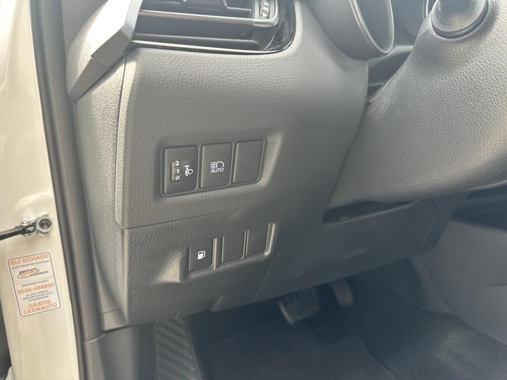 Toyota C-HR 1.8 Hybrid Style | Trekhaak | JBL | Blind Spot - Image 25