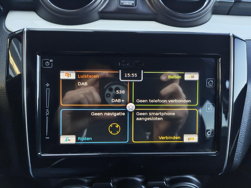 Suzuki Swift 1.2 Stijl | Keyless Start/Entry | Android Auto | Navi | Stoelverwarming - Image 15