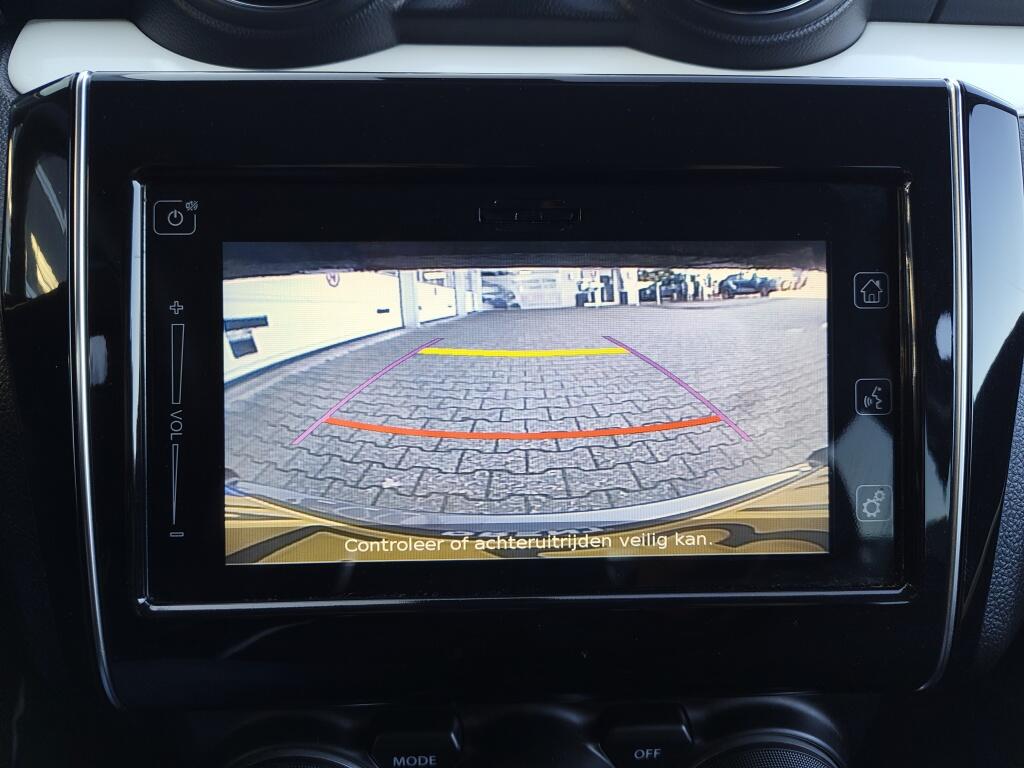 Suzuki Swift 1.2 Stijl | Keyless Start/Entry | Android Auto | Navi | Stoelverwarming - Image 19