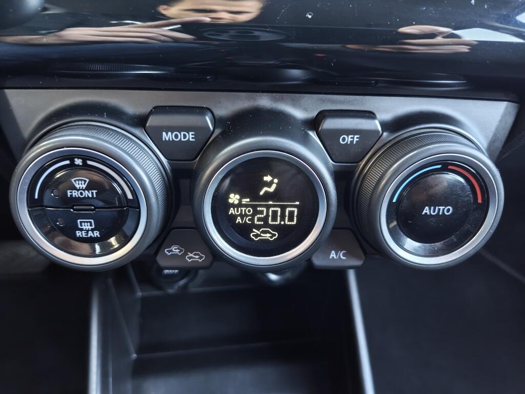 Suzuki Swift 1.2 Stijl | Keyless Start/Entry | Android Auto | Navi | Stoelverwarming - Image 20
