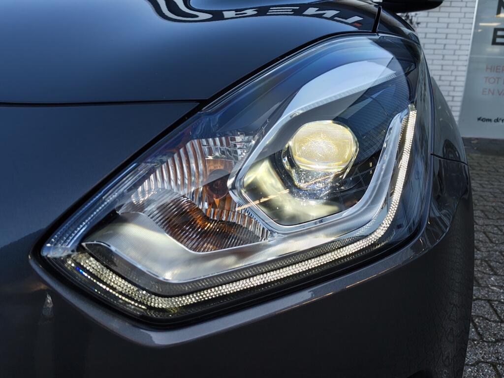 Suzuki Swift 1.2 Stijl | Keyless Start/Entry | Android Auto | Navi | Stoelverwarming - Image 34