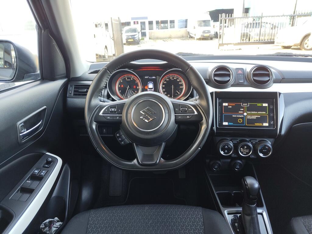 Suzuki Swift 1.2 Stijl | Keyless Start/Entry | Android Auto | Navi | Stoelverwarming - Image 8