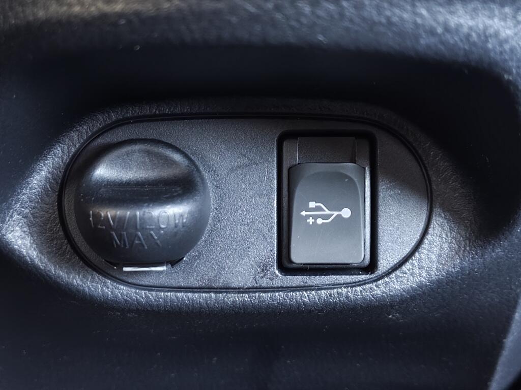Toyota Yaris 1.5 Hybrid GR-Sport | Android Auto | Stoelverwarming | Keyless Entry - Image 20