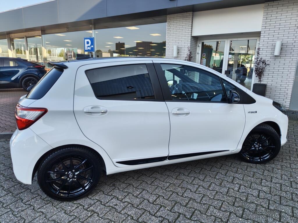 Toyota Yaris 1.5 Hybrid GR-Sport | Android Auto | Stoelverwarming | Keyless Entry - Image 5