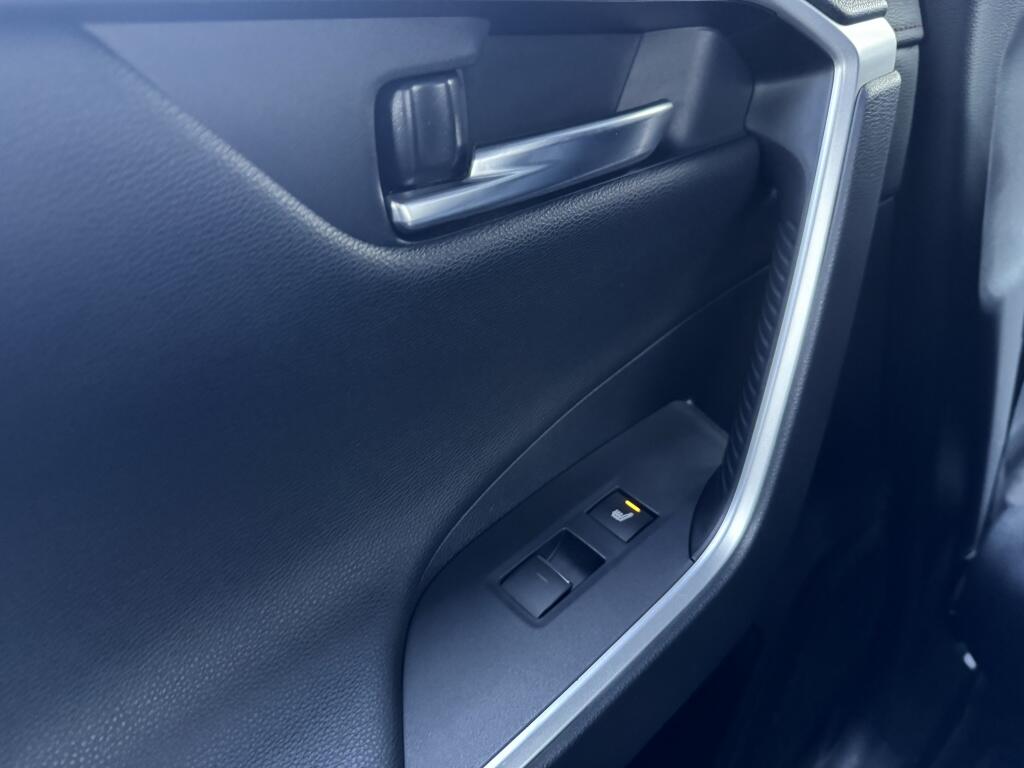 Toyota RAV4 2.5 Plug-in Hybrid Bi-Tone Plus | JBL | HUD | Leder | 360 Cam | Navi | - Image 13