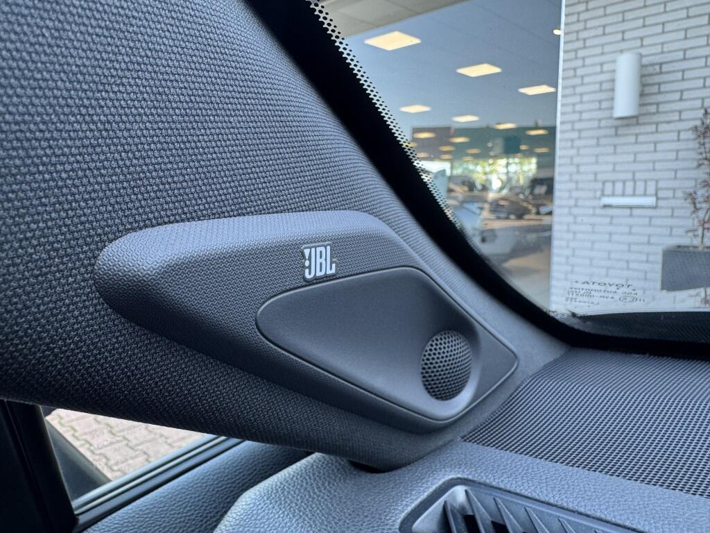 Toyota RAV4 2.5 Plug-in Hybrid Bi-Tone Plus | JBL | HUD | Leder | 360 Cam | Navi | - Image 35