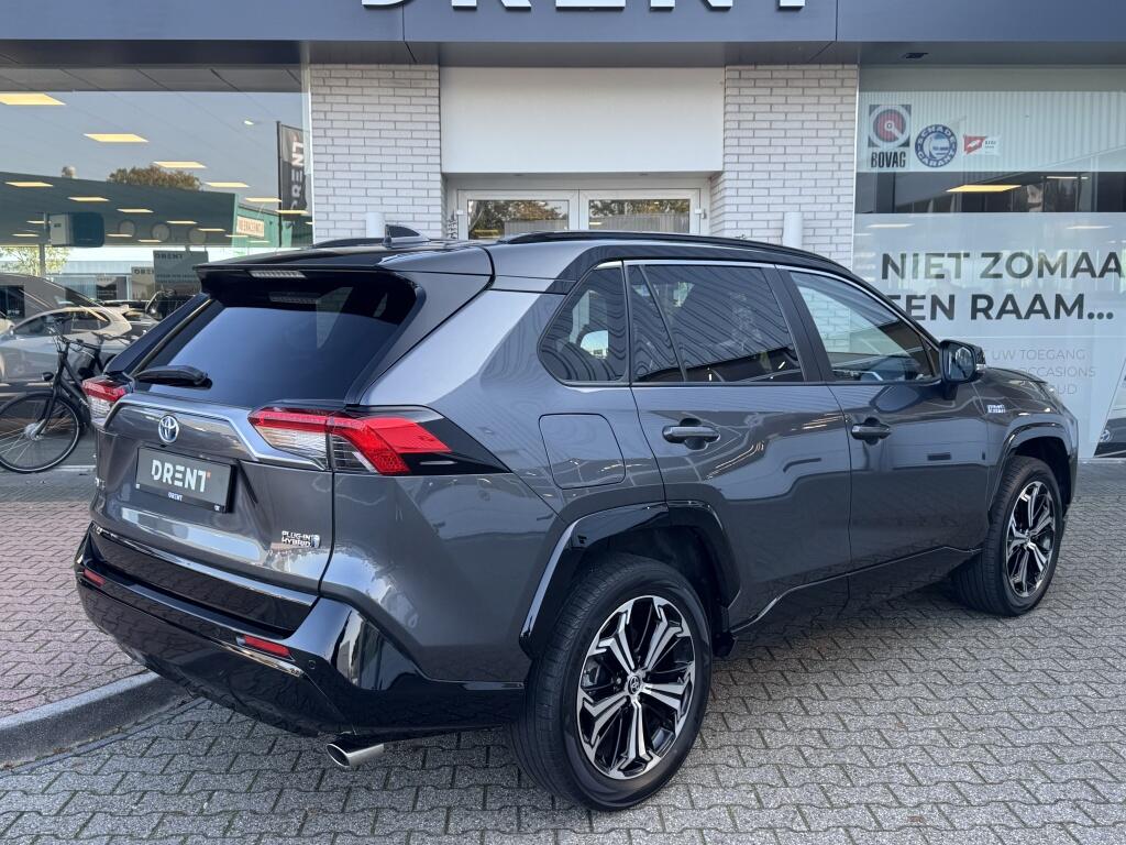 Toyota RAV4 2.5 Plug-in Hybrid Bi-Tone Plus | JBL | HUD | Leder | 360 Cam | Navi | - Image 4