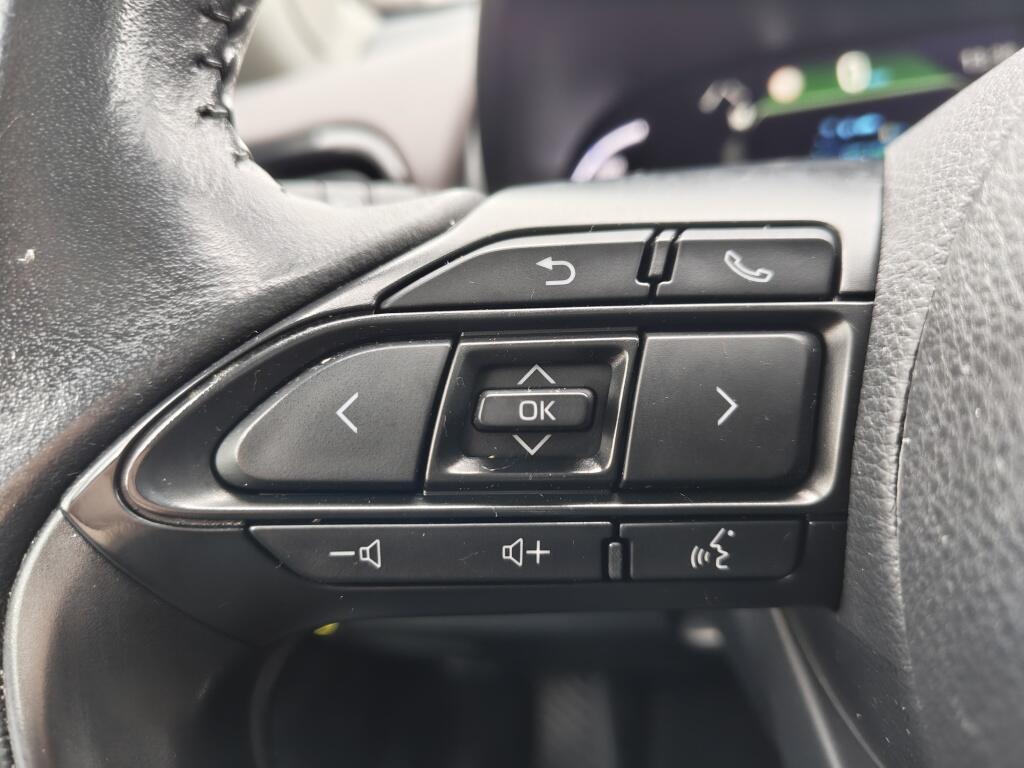 Toyota Yaris Cross 1.5 Hybrid Executive | Trekhaak | Pano | Sensoren v/a | Stoelverwarming | Keyless Entry - Image 15
