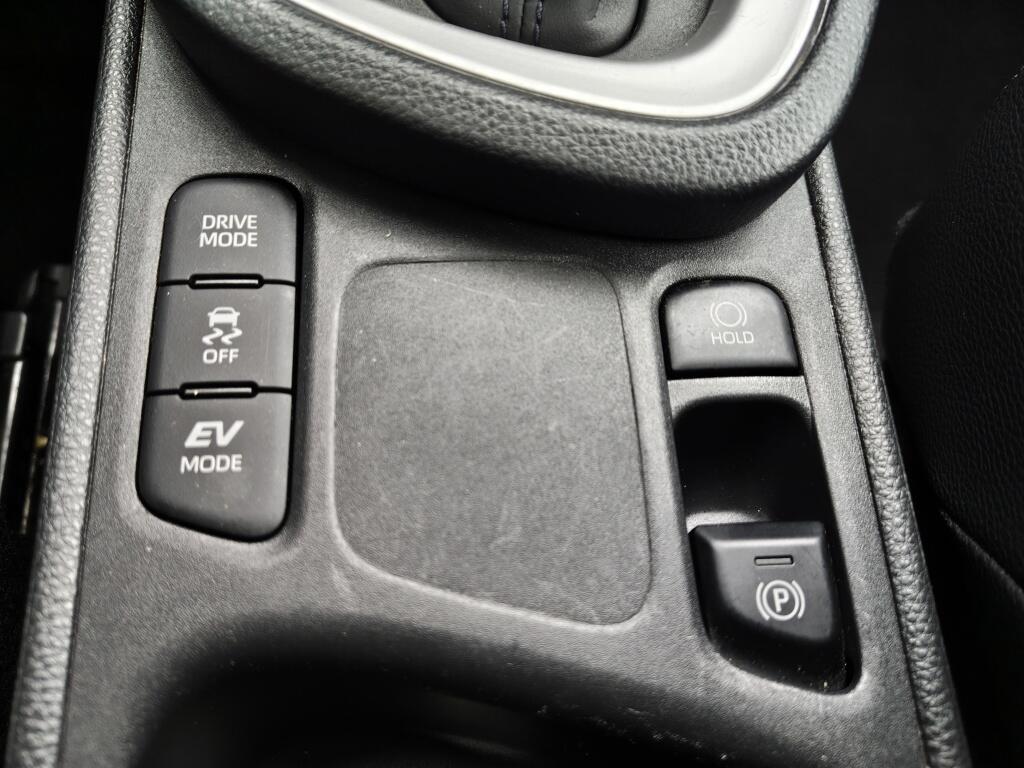 Toyota Yaris Cross 1.5 Hybrid Executive | Trekhaak | Pano | Sensoren v/a | Stoelverwarming | Keyless Entry - Image 23