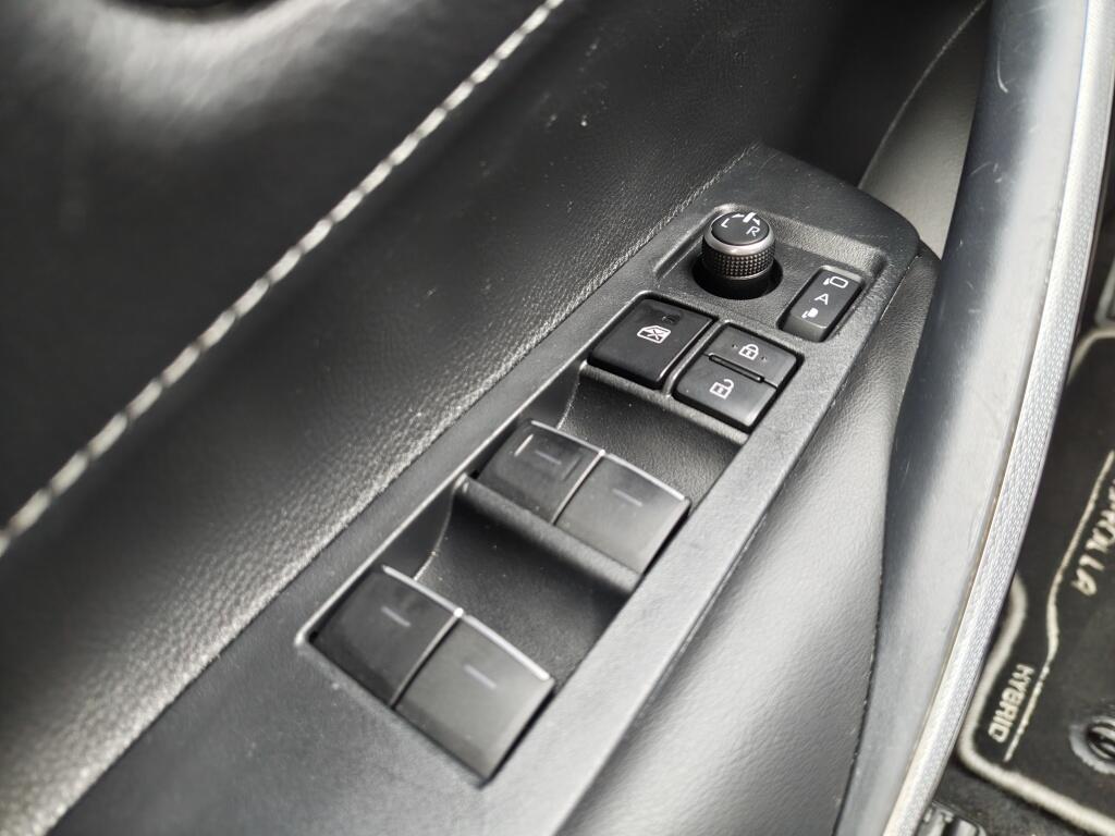 Toyota Corolla 2.0 Hybrid First Edition | El. Schuif/Kanteldak | Android Auto, Apple Carplay - Image 23