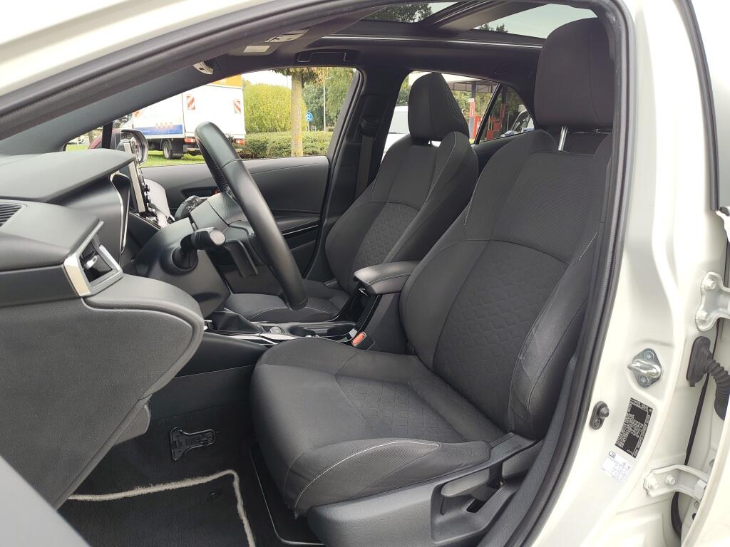 Toyota Corolla 2.0 Hybrid First Edition | El. Schuif/Kanteldak | Android Auto, Apple Carplay - Image 26
